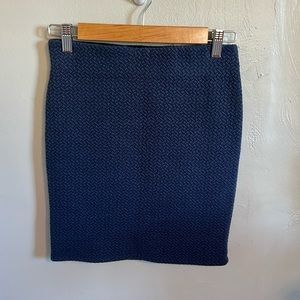LOFT pull on skirt